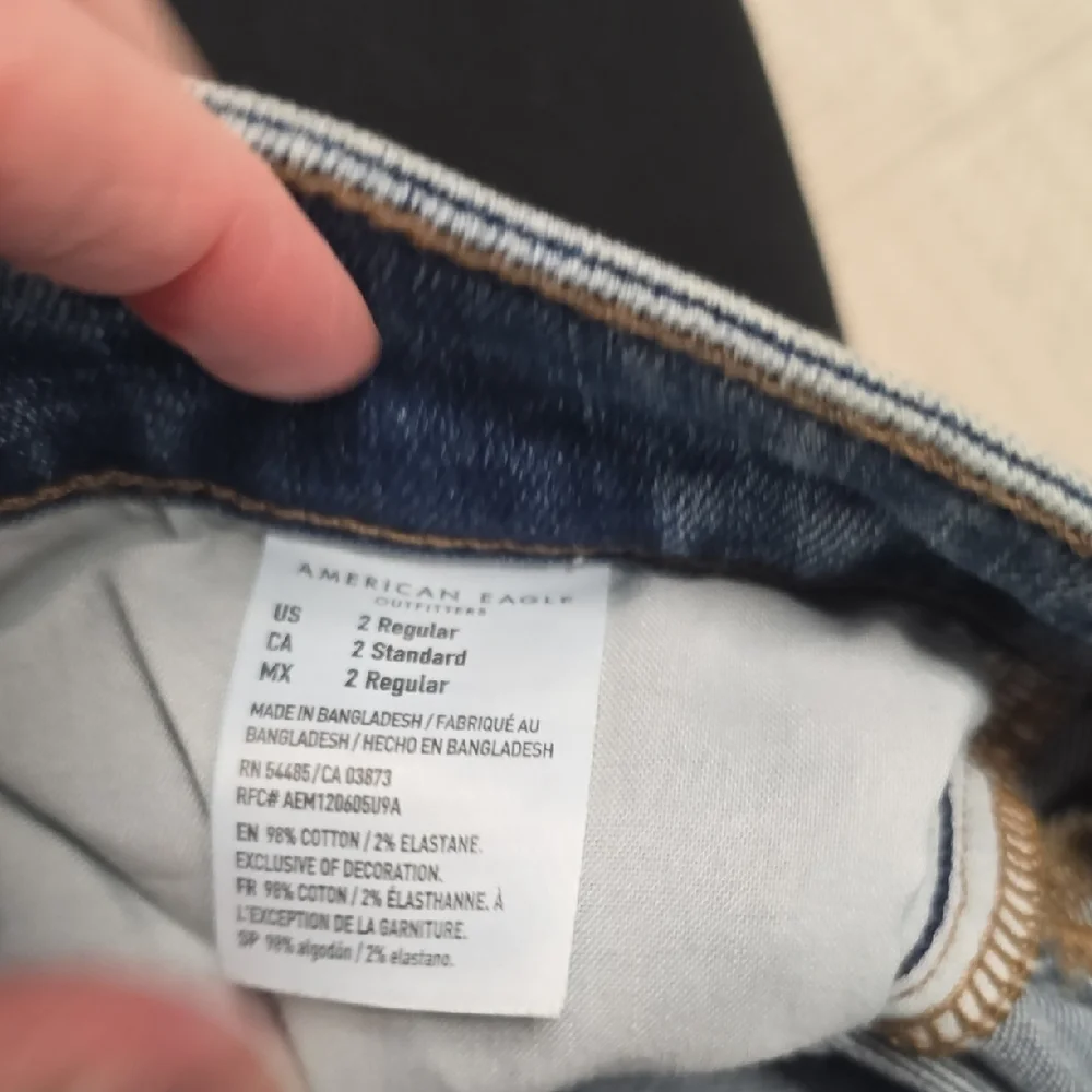 American Eagle Outfitters Distressed Blue Skinny Jeggings